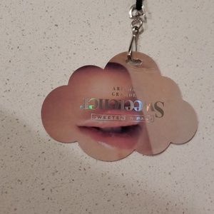 Ariana Grande Sweetener Pass